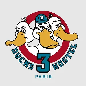 Hostel The 3 Ducks Eiffel Tower By Hiphophostels Parijs
